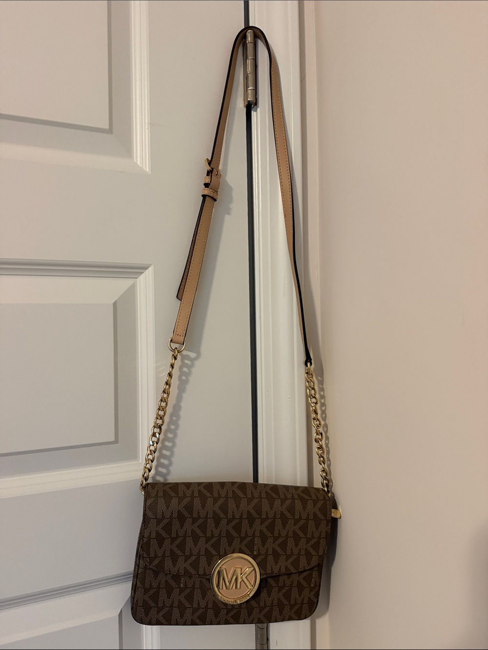 Michael Kors Brown Logo Chain-Trim Crossbody Bag